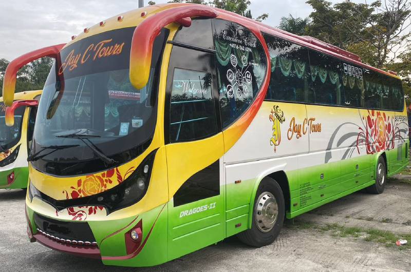 Sewa Van Dengan Driver